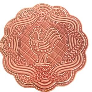 Longaberger Ceramic Trivet. Rooster Paprika Red